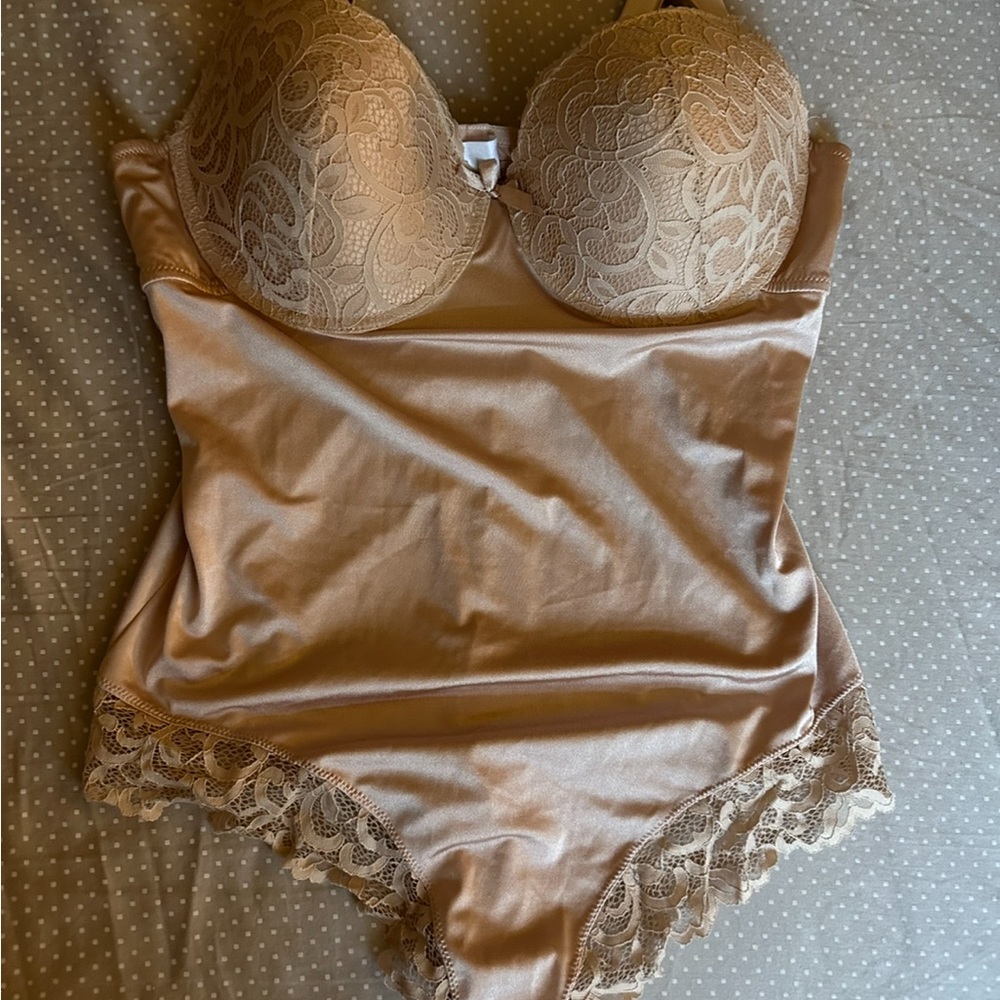 Nude teddy